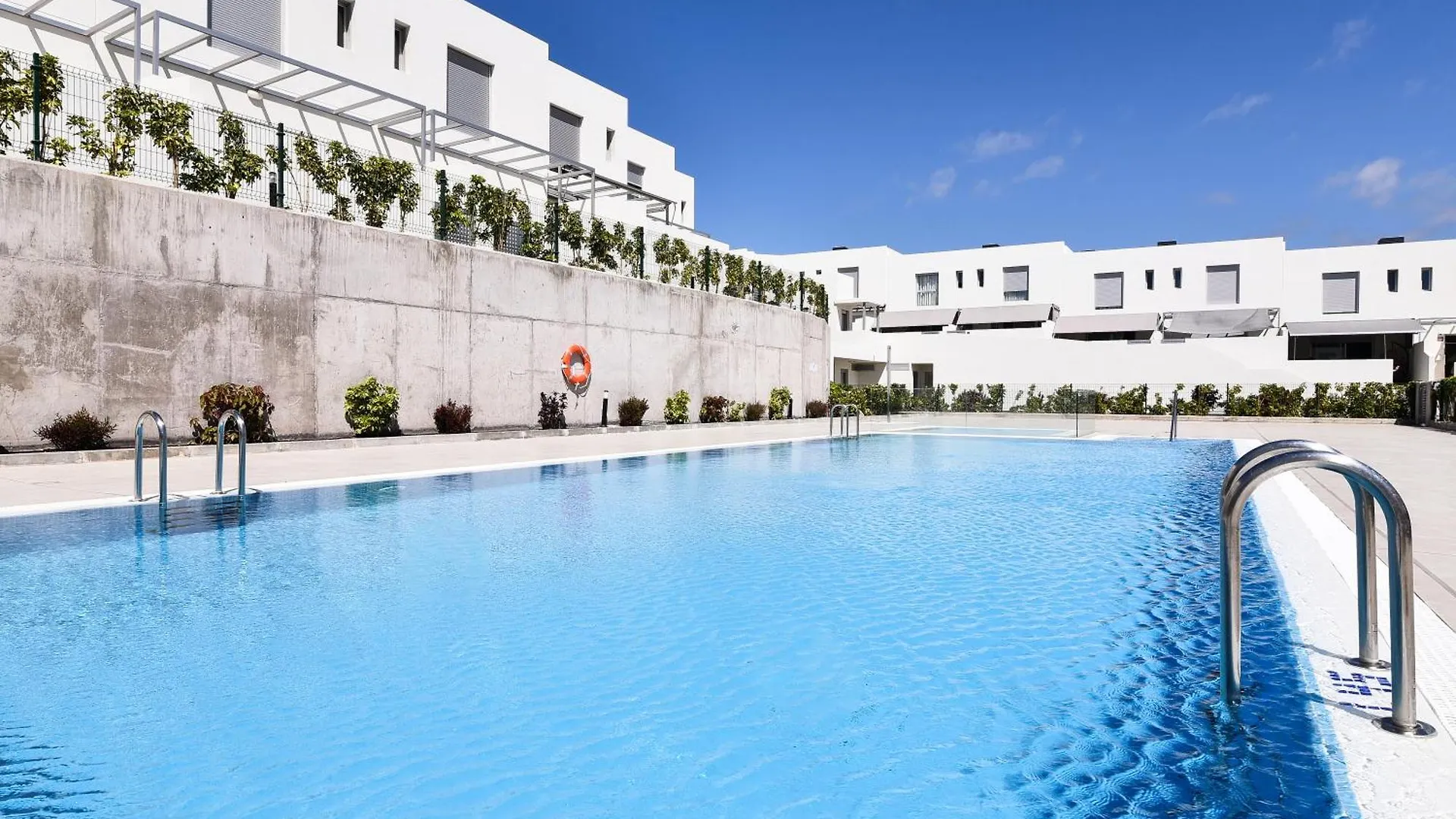 White Medano Apartment. New With Fast Wifi El Médano 0*,  إسبانيا