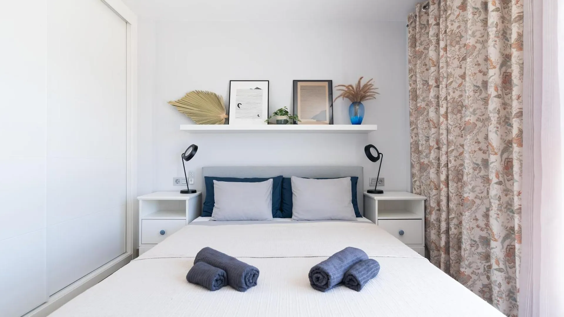 بيت للعطل White Medano Apartment. New With Fast Wifi El Médano